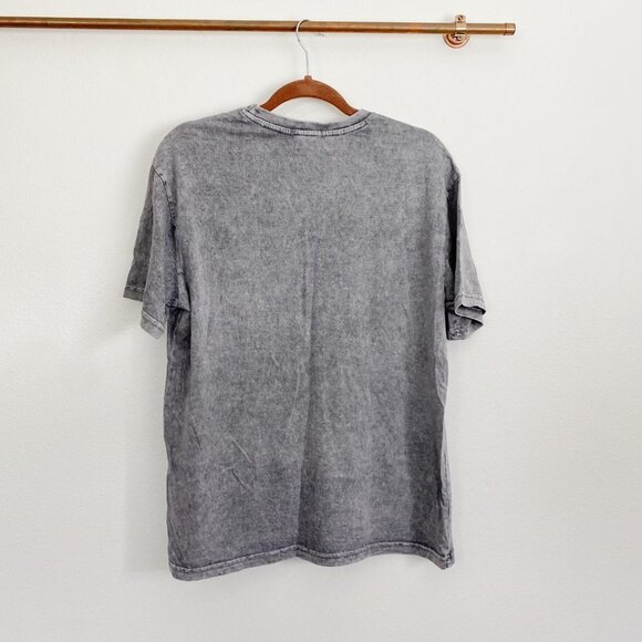 Forever 21 Mens Flower Grey Tee Shirt Small - Picture 2 of 2